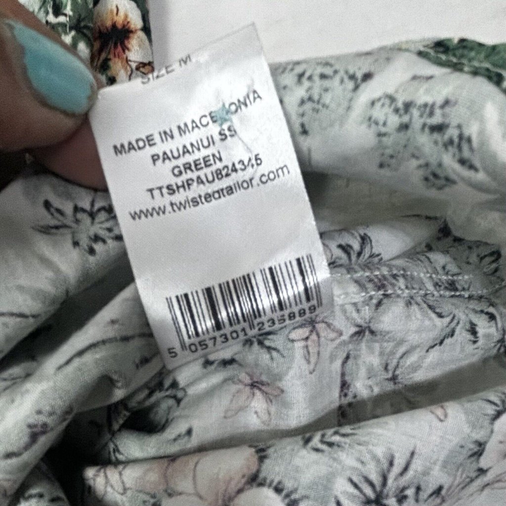 Twisted Tailor Mens Hawaiian Hibiscus All Over Cotton Button Up Shirt Medium Nwt — image 8 of 8
